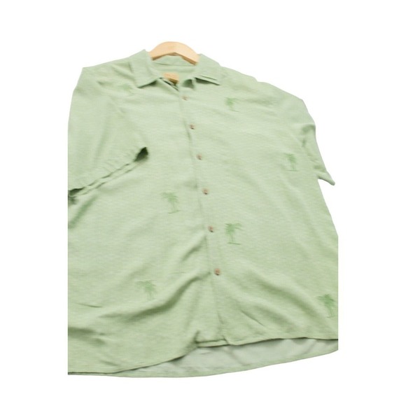 Jos A Bank Palm Tree Green Short Sleeve Button Down Shirt Size Medium Silk - Picture 6 of 7